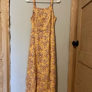 Old Navy Summer Floral Yellow Sundress Size Small